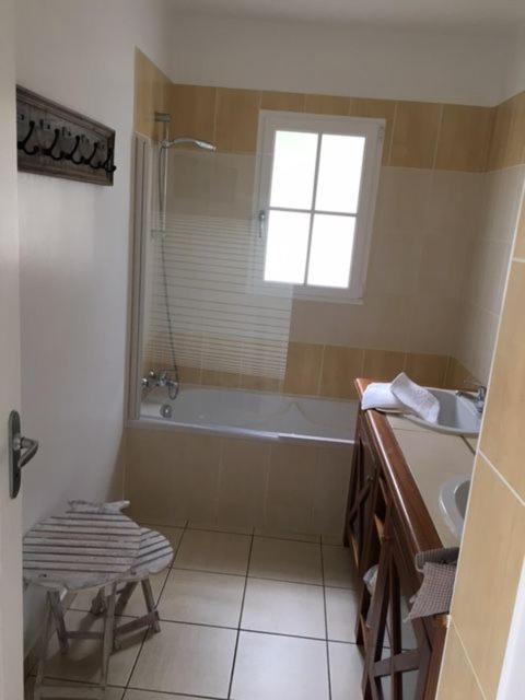 Gite Avec Piscine Privative LʼAiguillon-sur-Vie Exterior foto