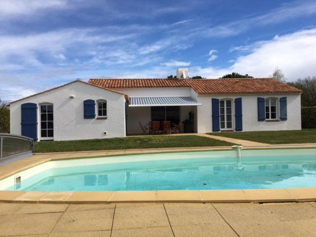 Gite Avec Piscine Privative LʼAiguillon-sur-Vie Exterior foto